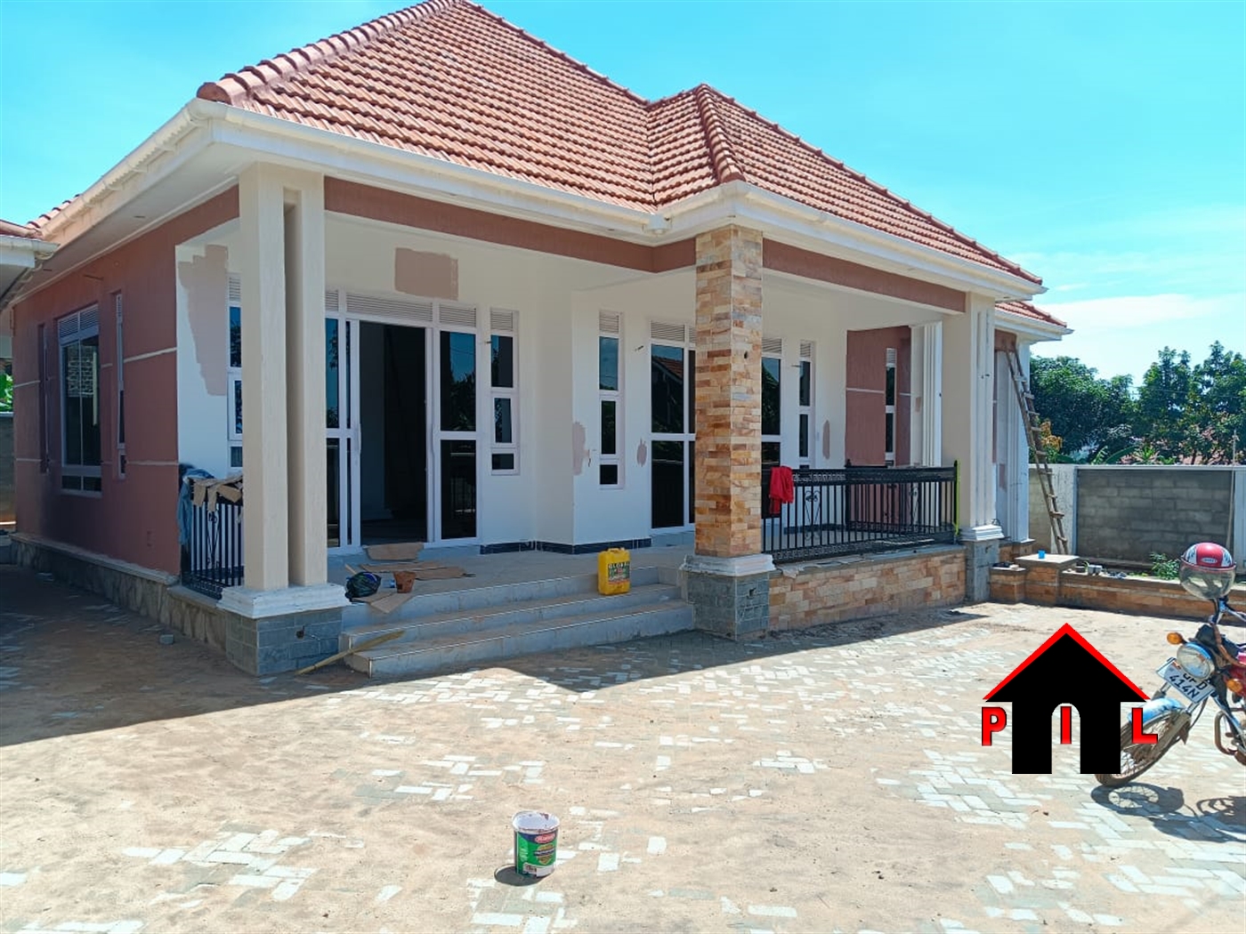 Bungalow for sale in Kitende Wakiso