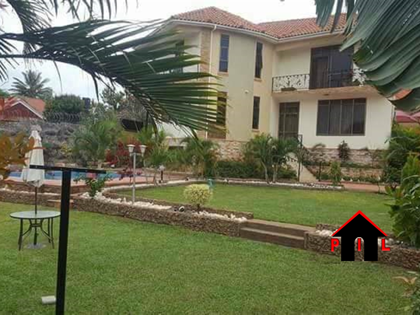 Storeyed house for sale in Naalya Wakiso