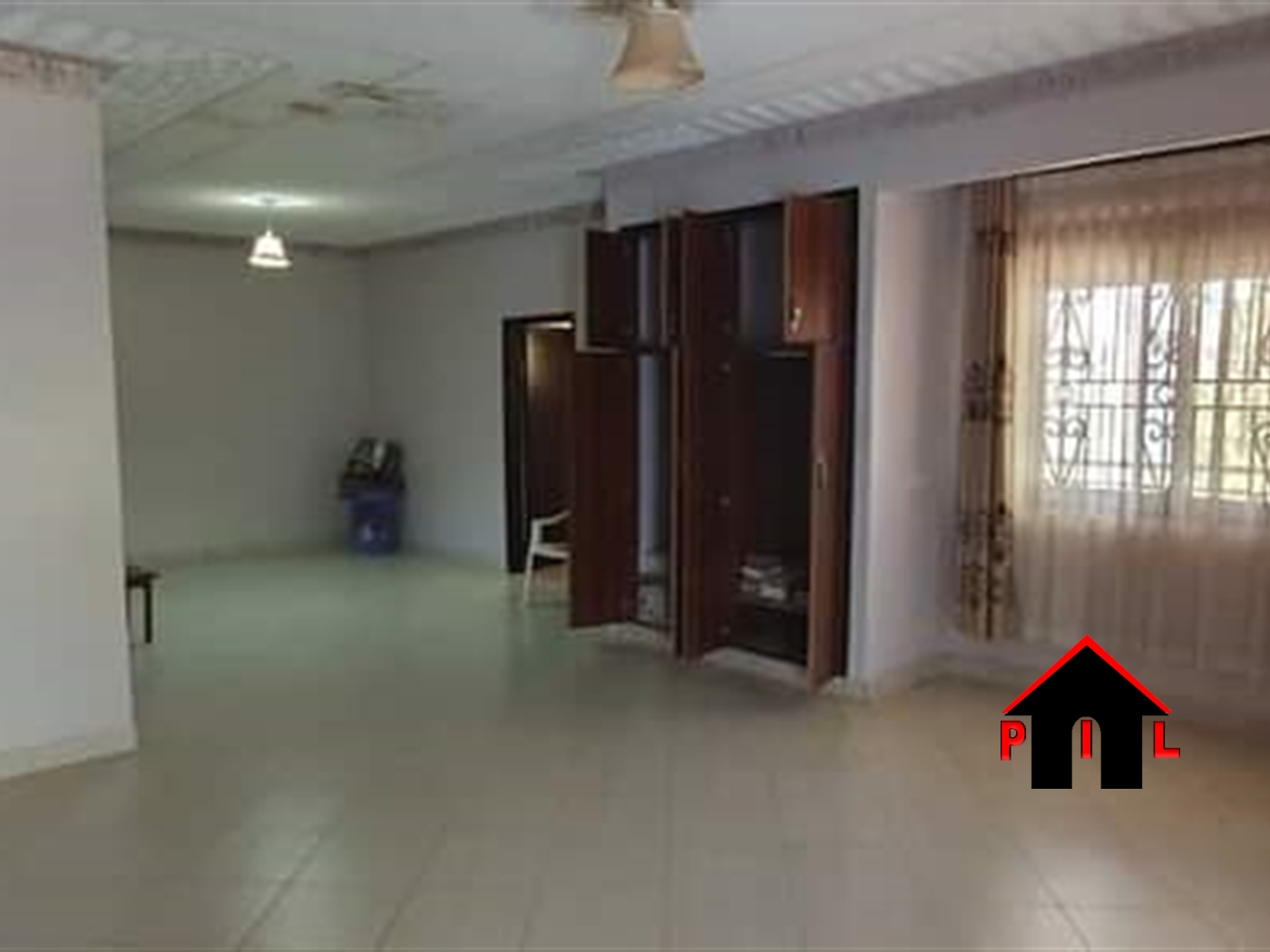 Storeyed house for sale in Kawuku Wakiso