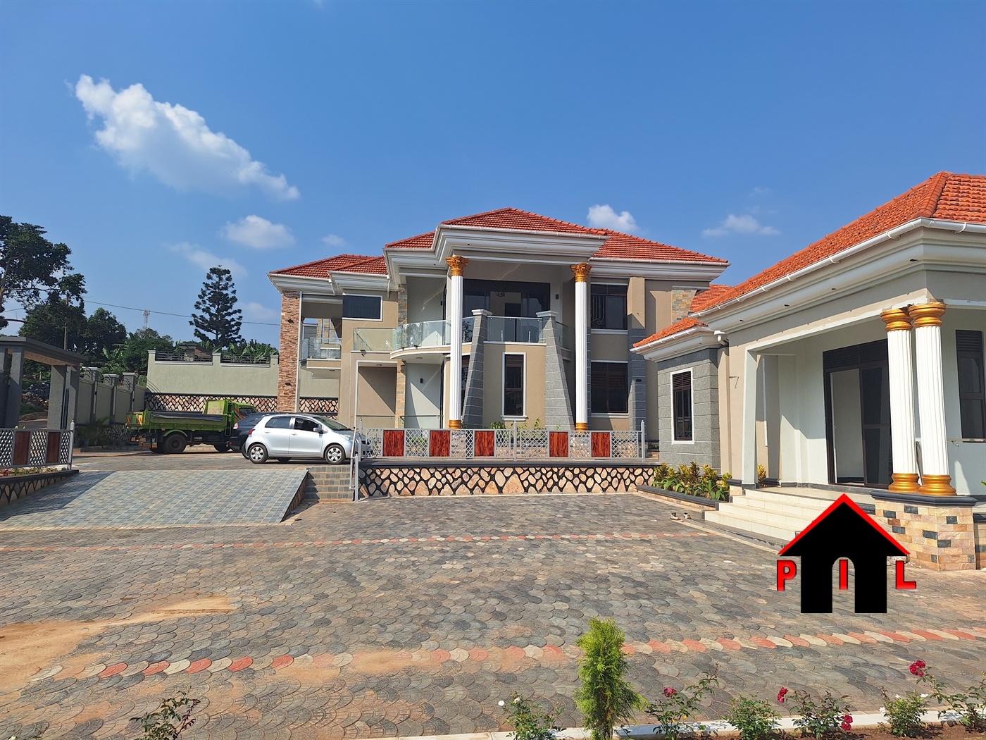 Storeyed house for sale in Kira Wakiso