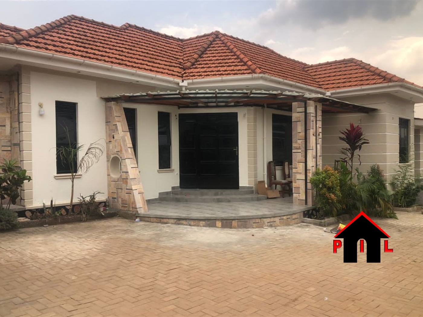 Bungalow for sale in Kiwologoma Kampala