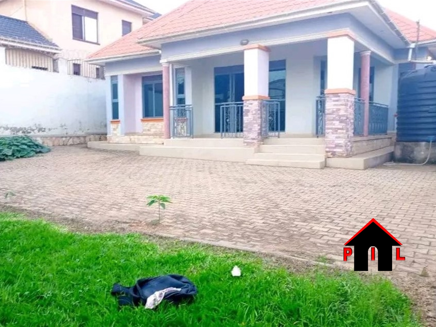 Bungalow for sale in Bujuuko Wakiso