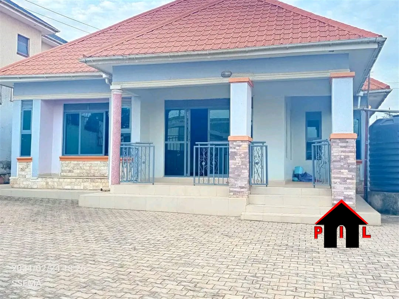 Bungalow for sale in Bujuuko Wakiso