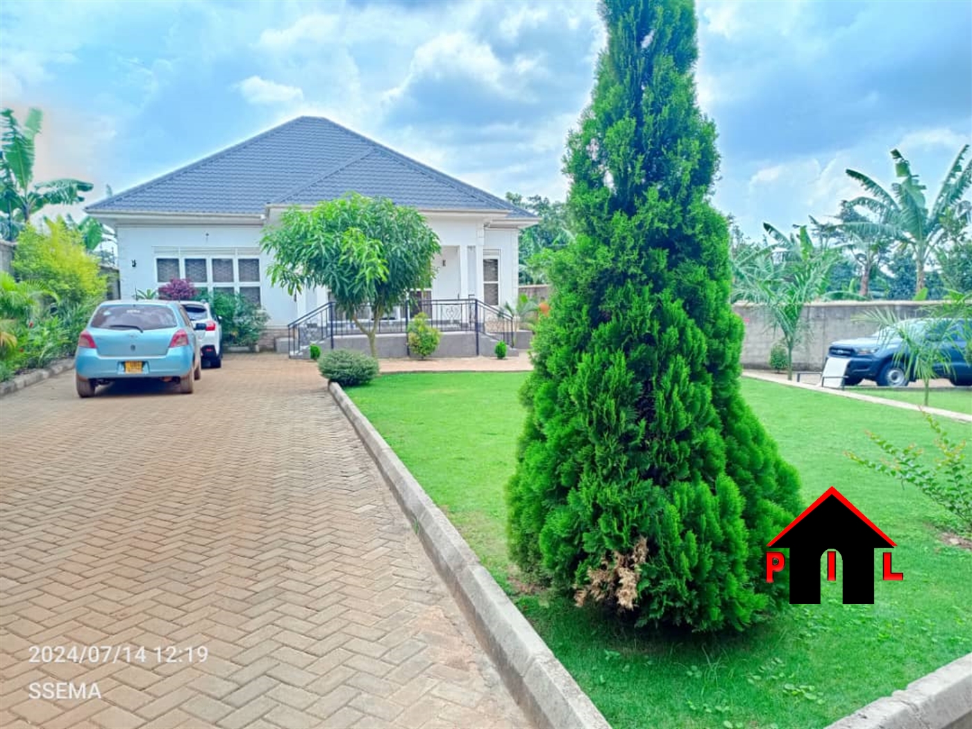 Bungalow for sale in Wakisotwn Wakiso