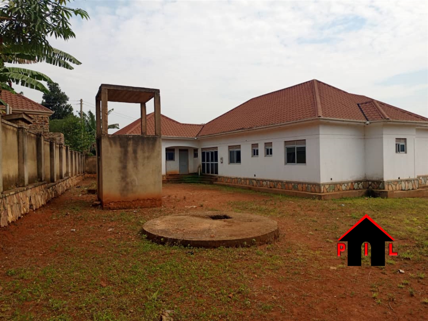 Bungalow for sale in Wakisotwn Wakiso