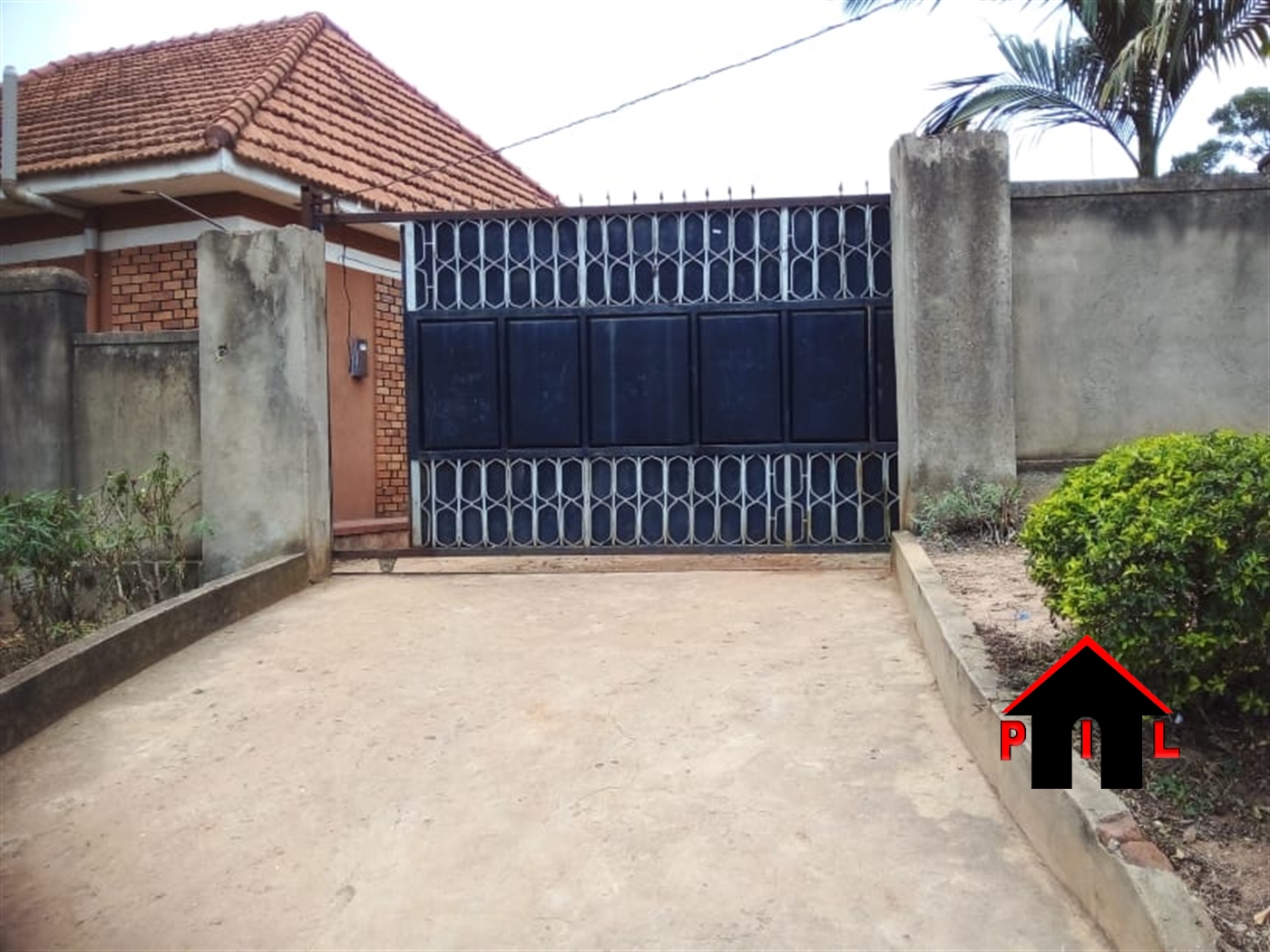 Storeyed house for sale in Nakabago Mukono