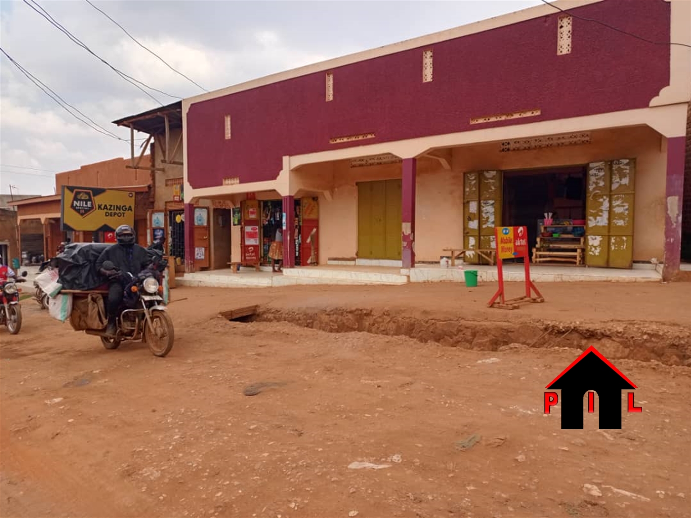 Shop for sale in Nansana Wakiso