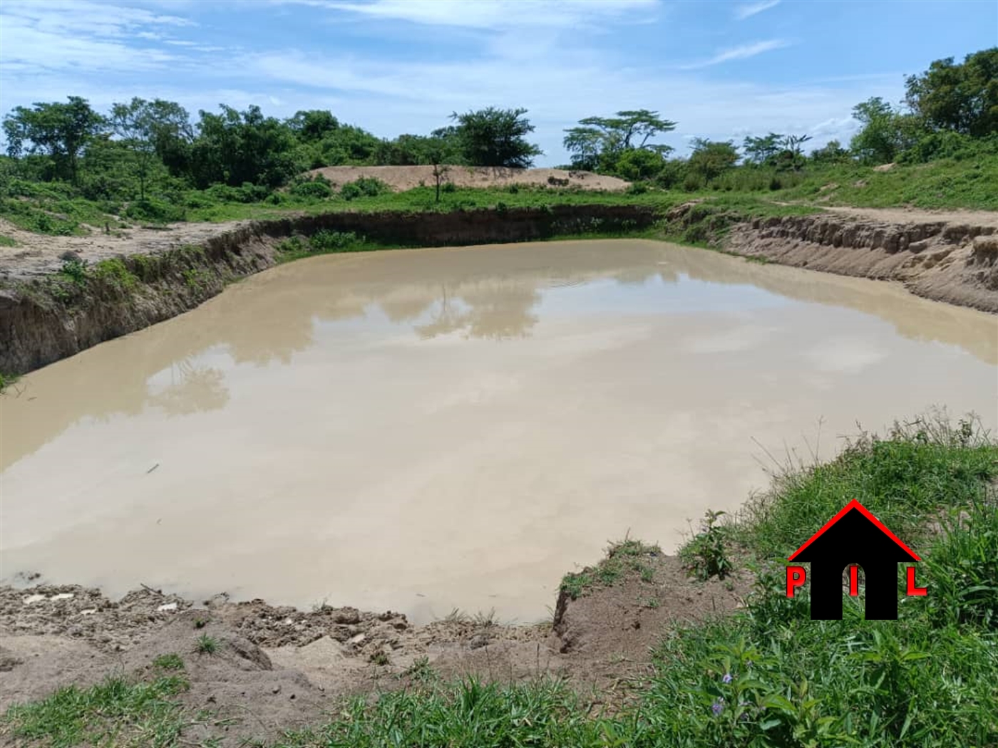 Farm for sale in Kamiraa Luweero