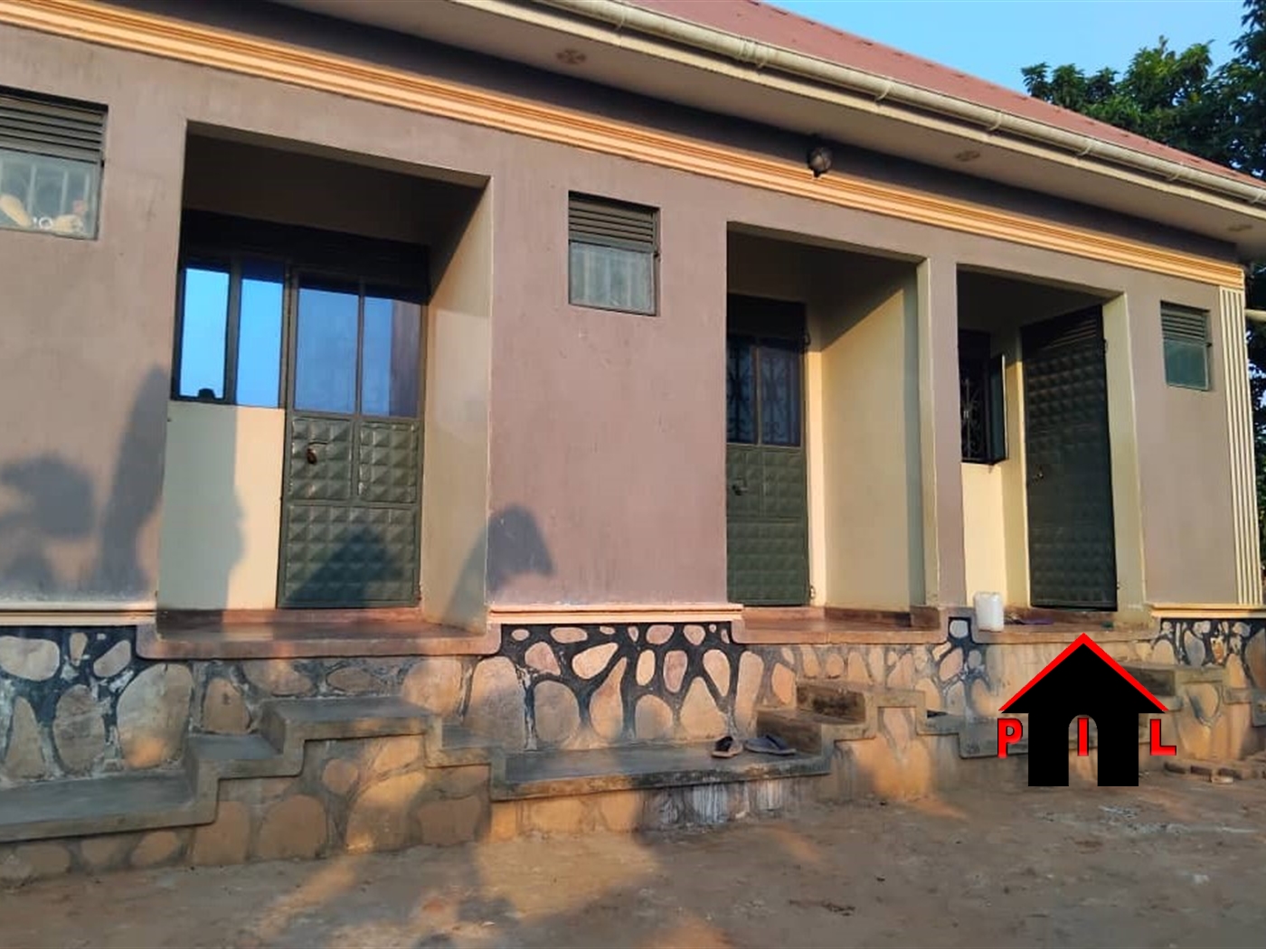 Shop for sale in Matugga Wakiso