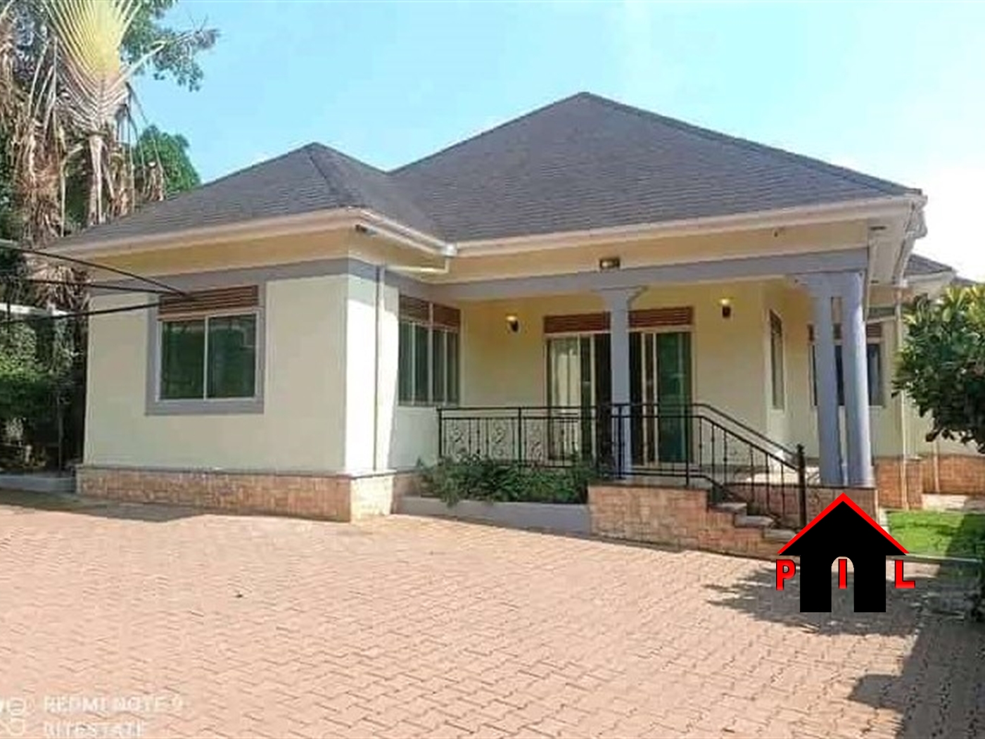 Bungalow for sale in Kyaliwajjala Wakiso