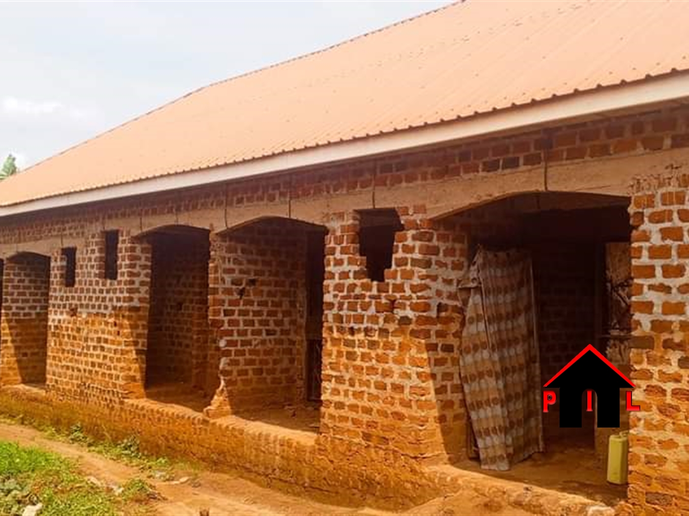 Shell House for sale in Mpererwe Kampala