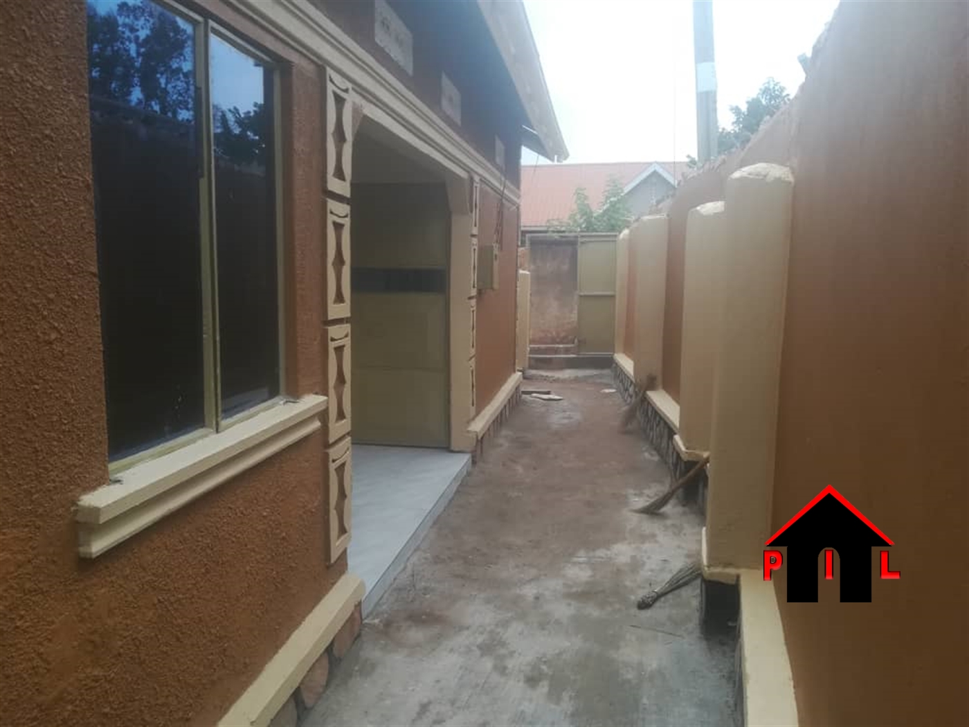 Bungalow for sale in Nansana Wakiso