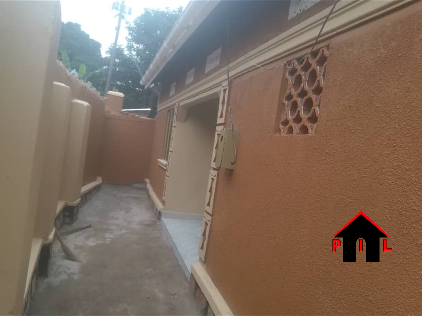 Bungalow for sale in Nansana Wakiso