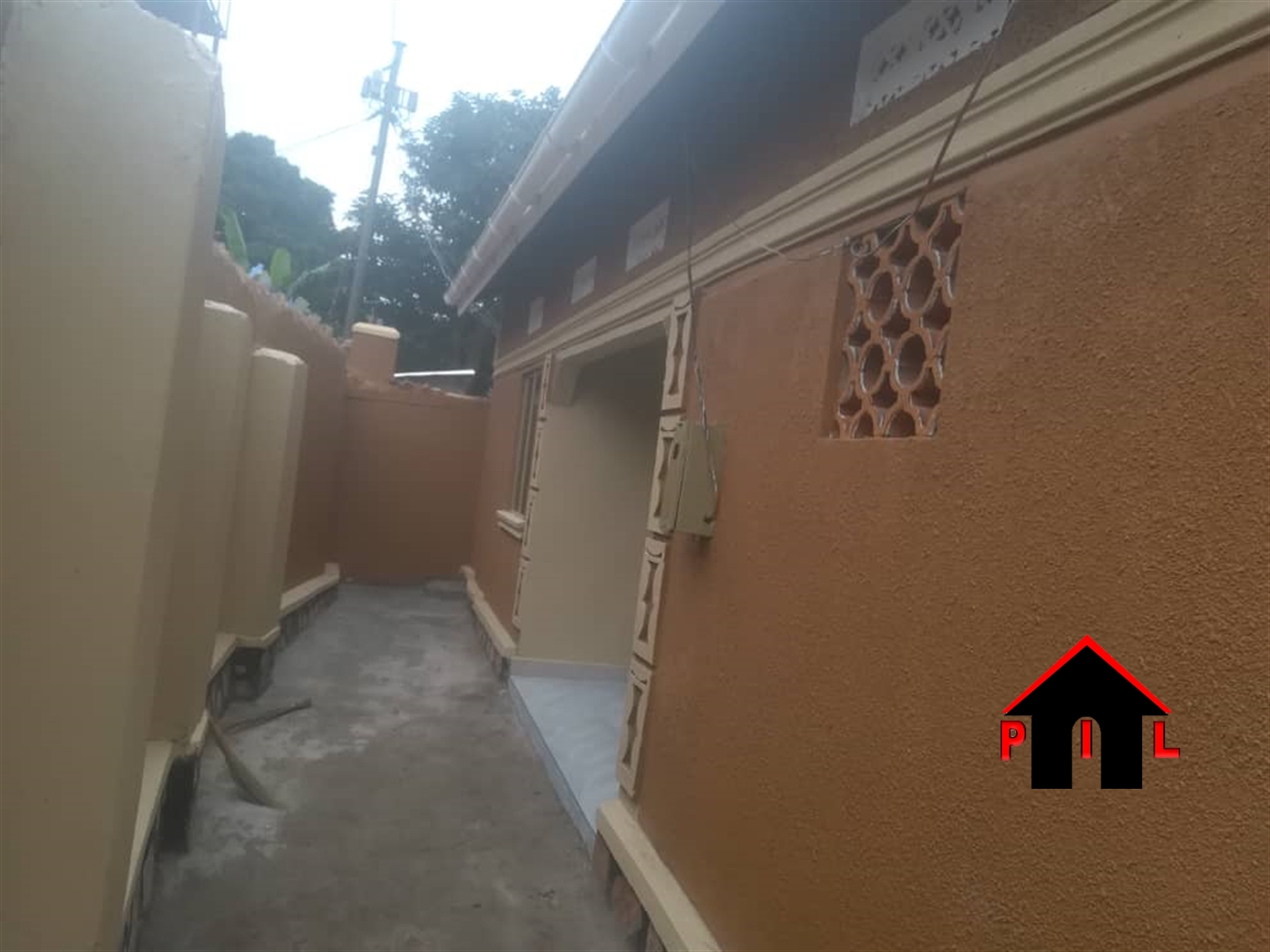 Bungalow for sale in Nansana Wakiso