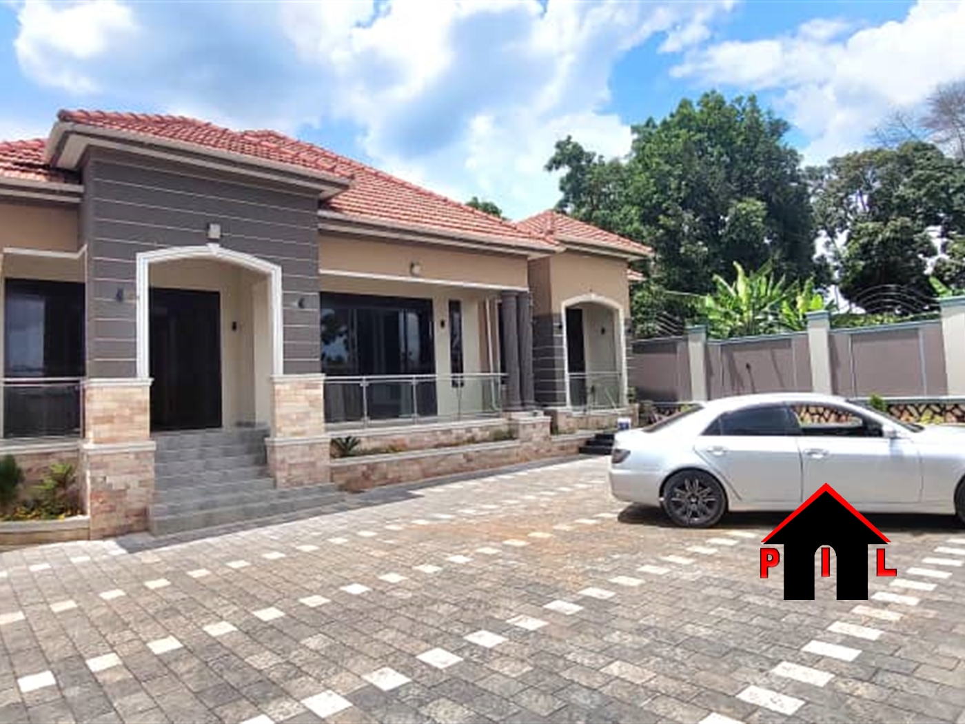 Bungalow for sale in Kira Wakiso