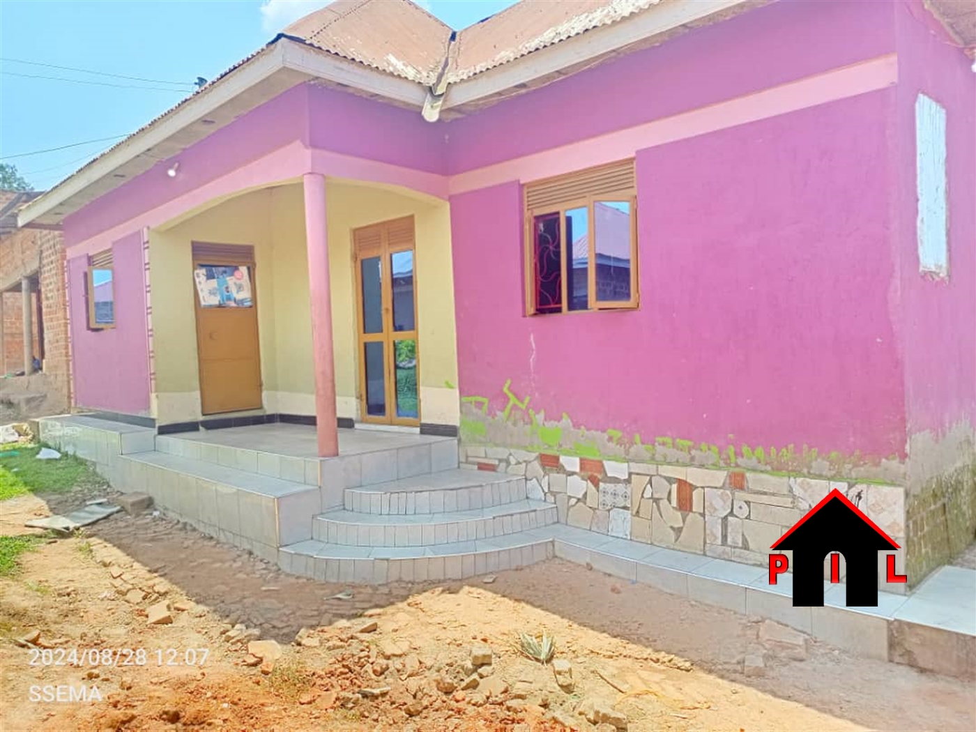 Bungalow for sale in Buloba Wakiso