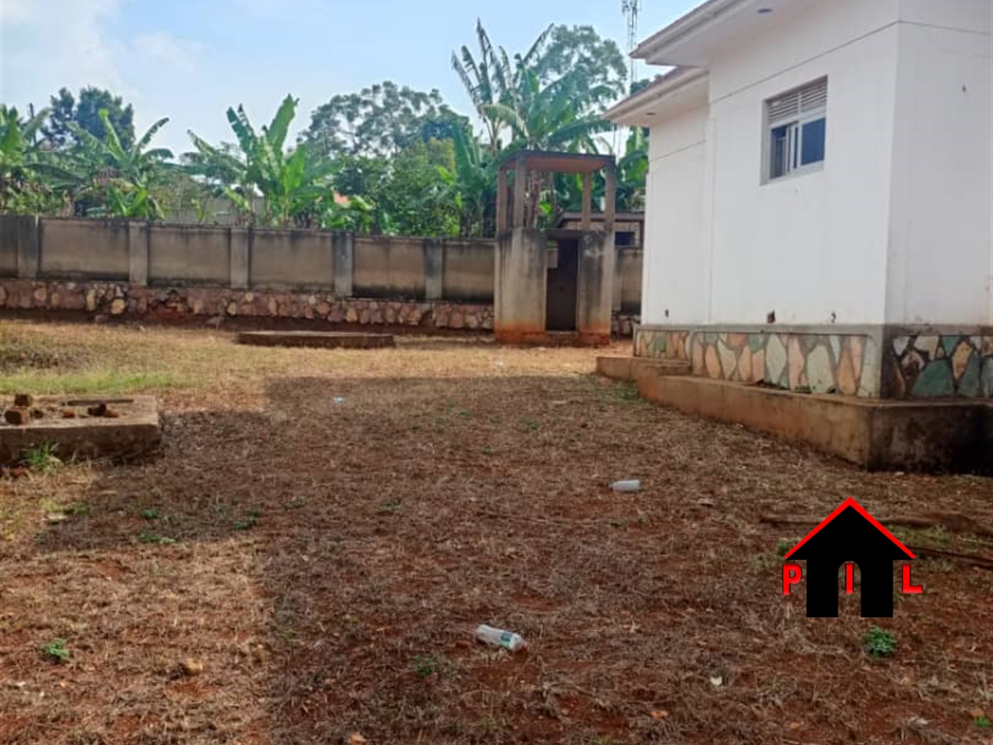 Bungalow for sale in Wakisotwn Wakiso