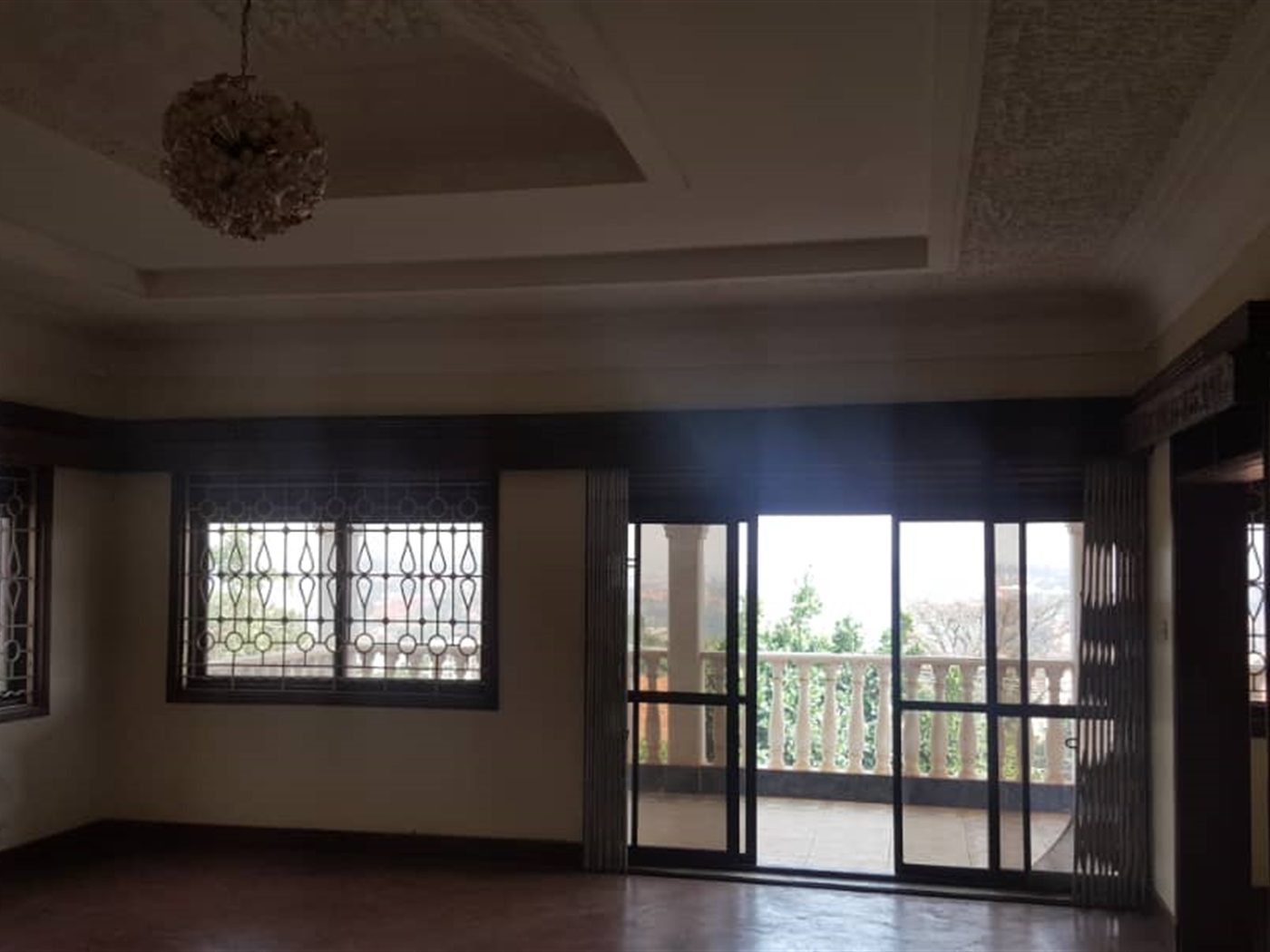 Mansion for rent in Muyenga Kampala