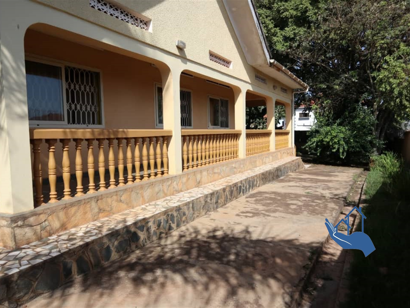Balcony (Terrace)