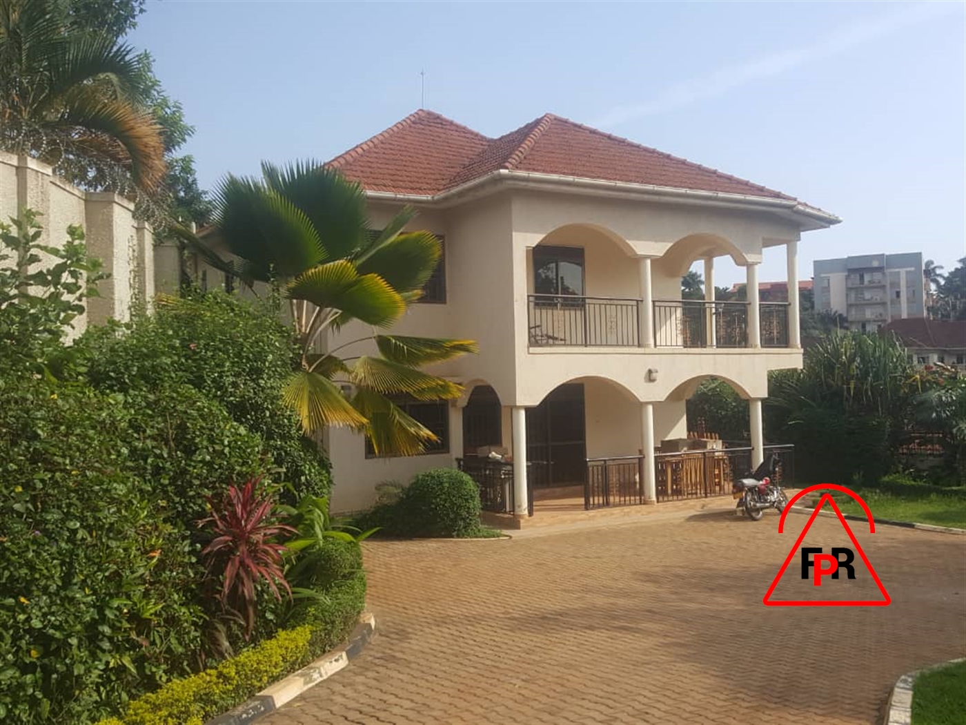 Storeyed house for rent in Naguru Kampala