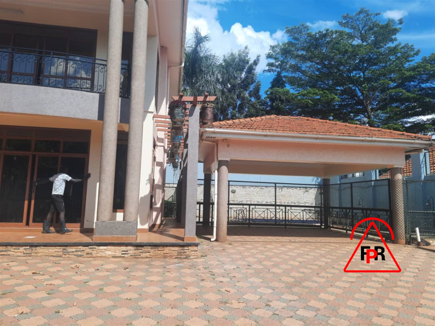 Mansion for sale in Ntinda Kampala