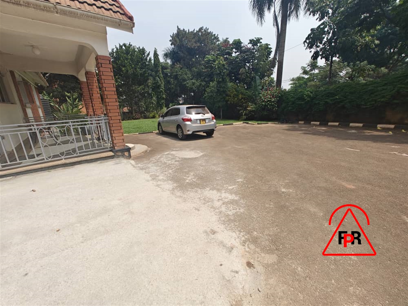 Bungalow for sale in Naguru Kampala