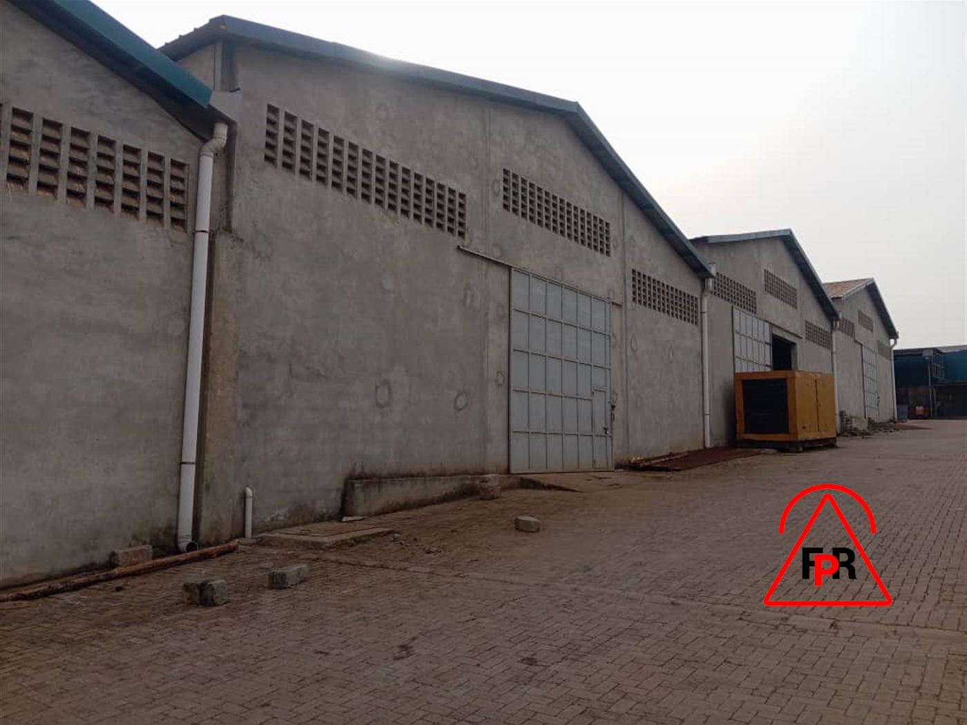 Warehouse for rent in Namugongo Wakiso