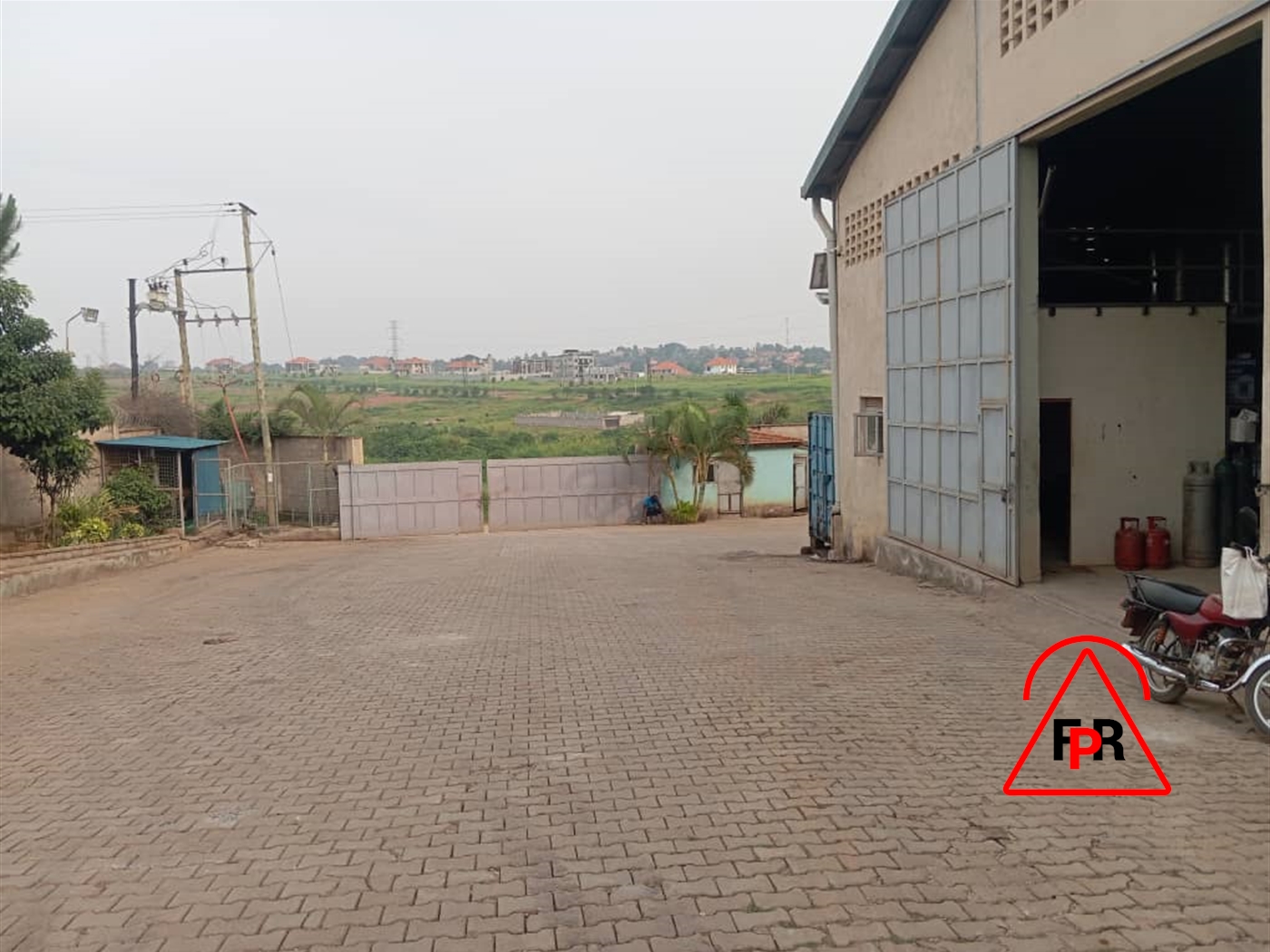 Warehouse for rent in Namugongo Wakiso