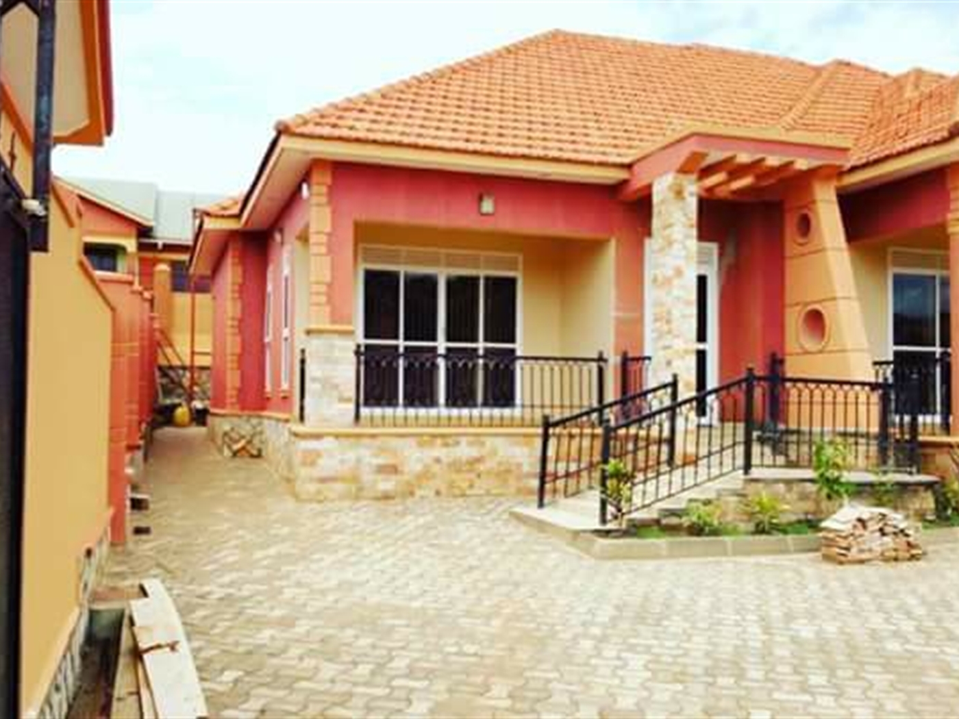 Bungalow for sale in Kyaliwajjala Wakiso