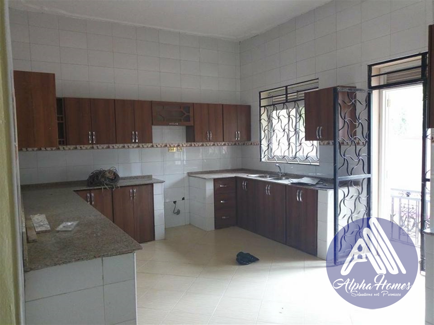 Bungalow for sale in Kira Wakiso