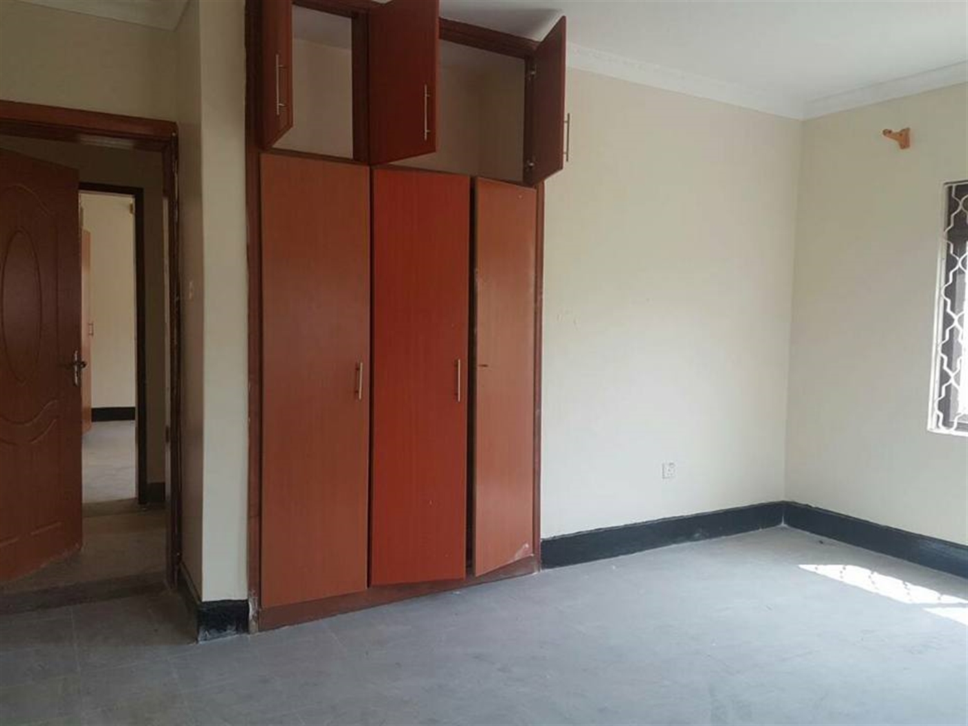 Bungalow for rent in Muyenga Kampala