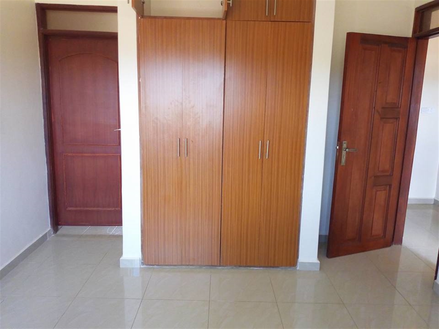 Semi Detached for rent in Kyaliwajjala Wakiso