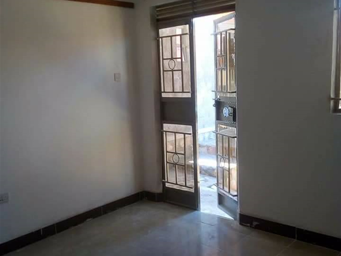 Semi Detached for rent in Bweyogerere Wakiso