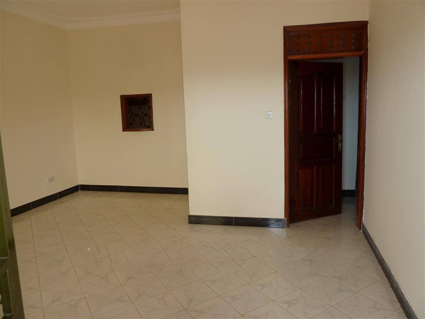 Semi Detached for rent in Kira Wakiso