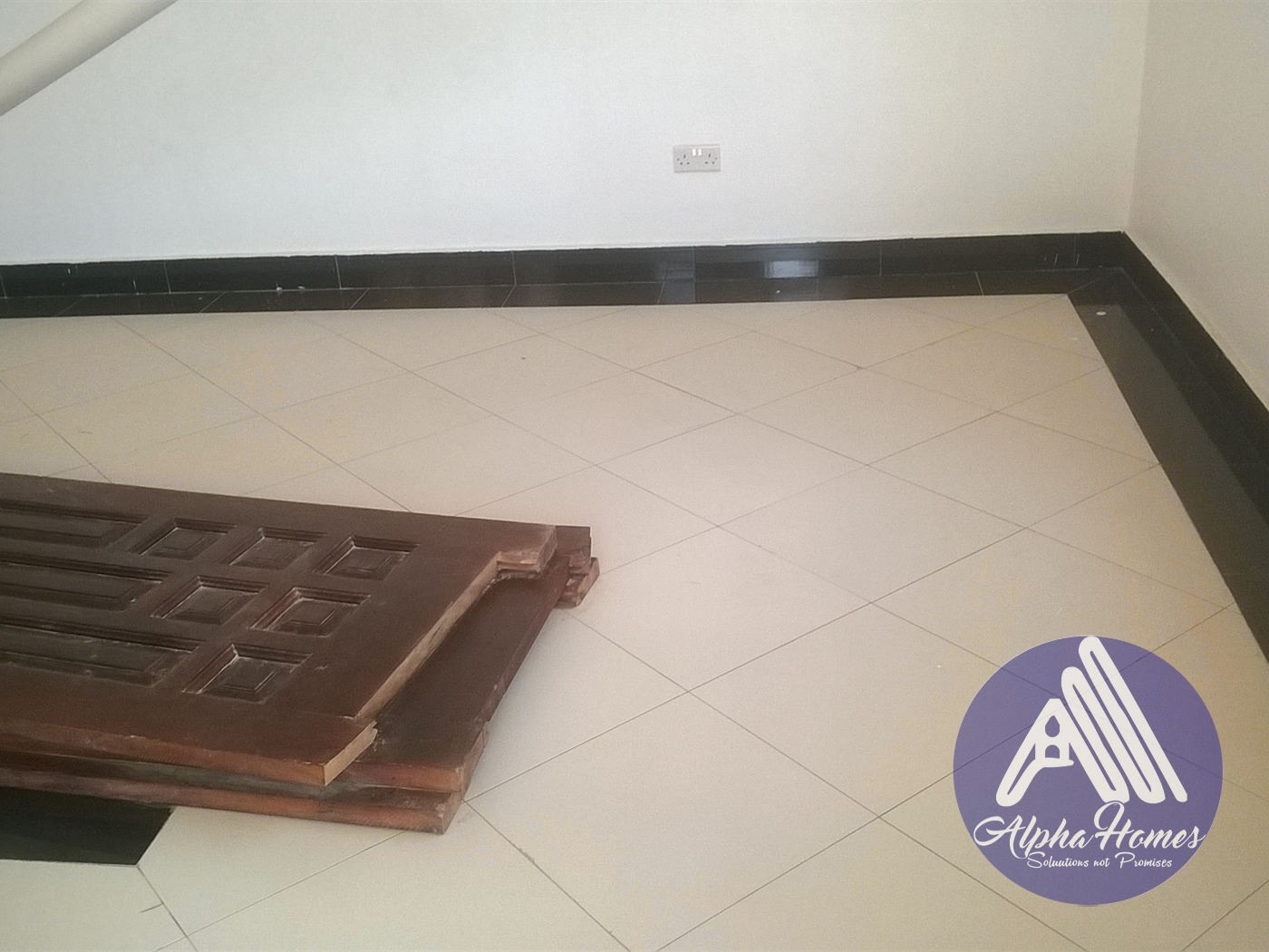 Semi Detached for rent in Bweyogerere Wakiso