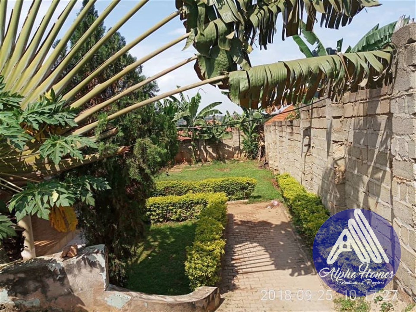 Bungalow for sale in Munyonyo Kampala