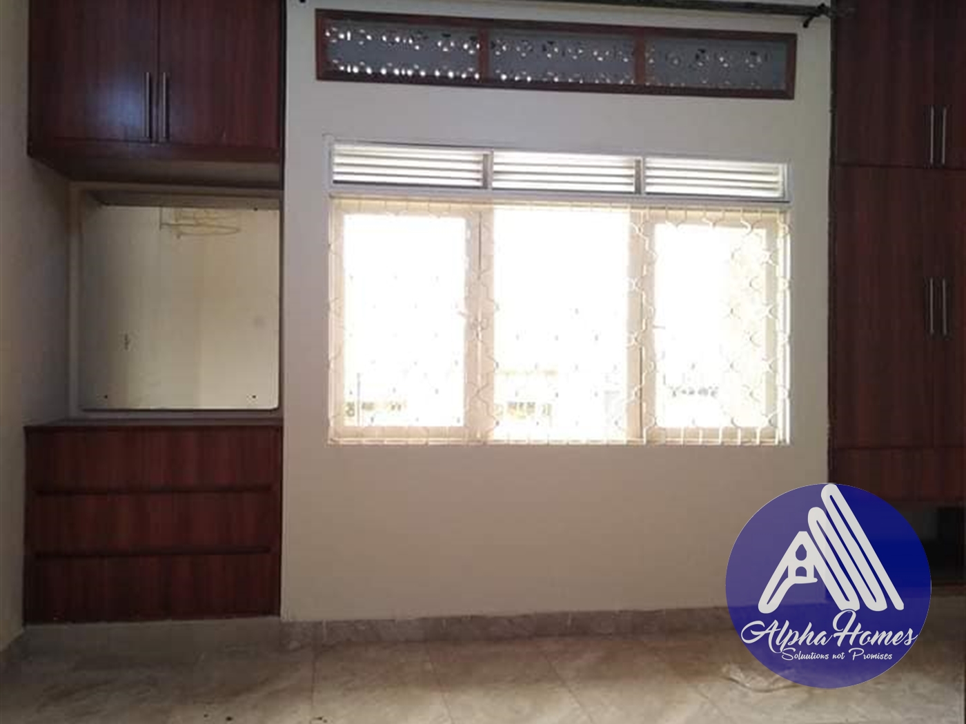 Semi Detached for rent in Kyanja Kampala