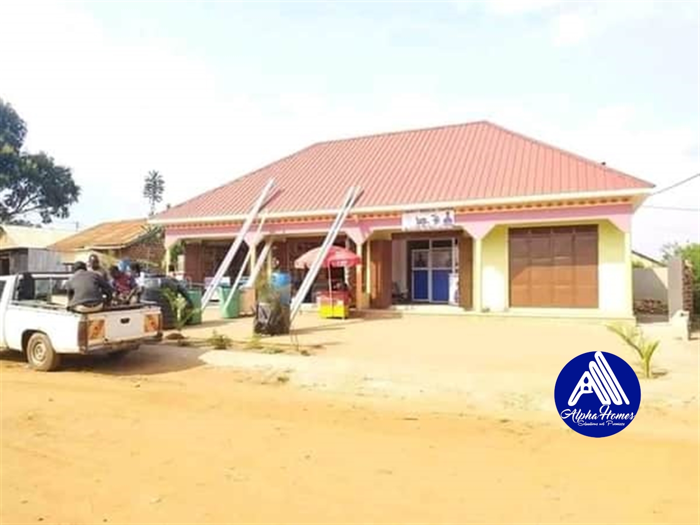 Shop for sale in Seeta Mukono