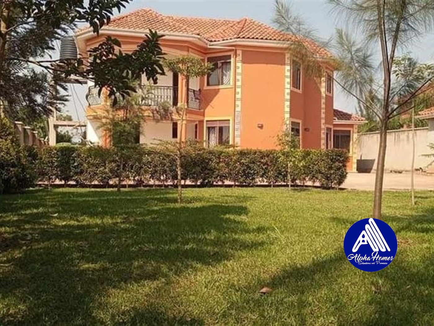 Mansion for sale in Gayaza Wakiso