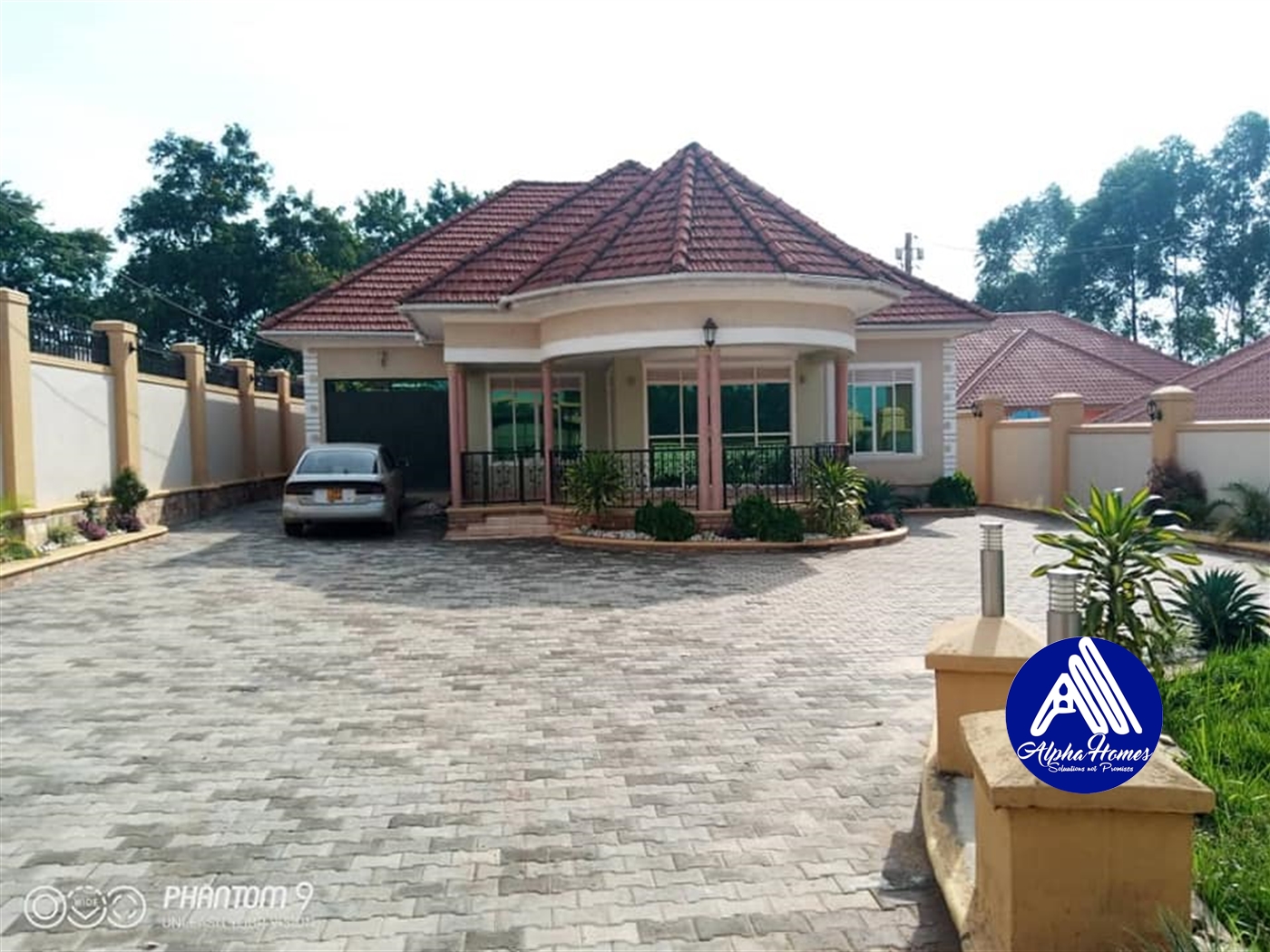 Bungalow for sale in Kisaasi Kampala