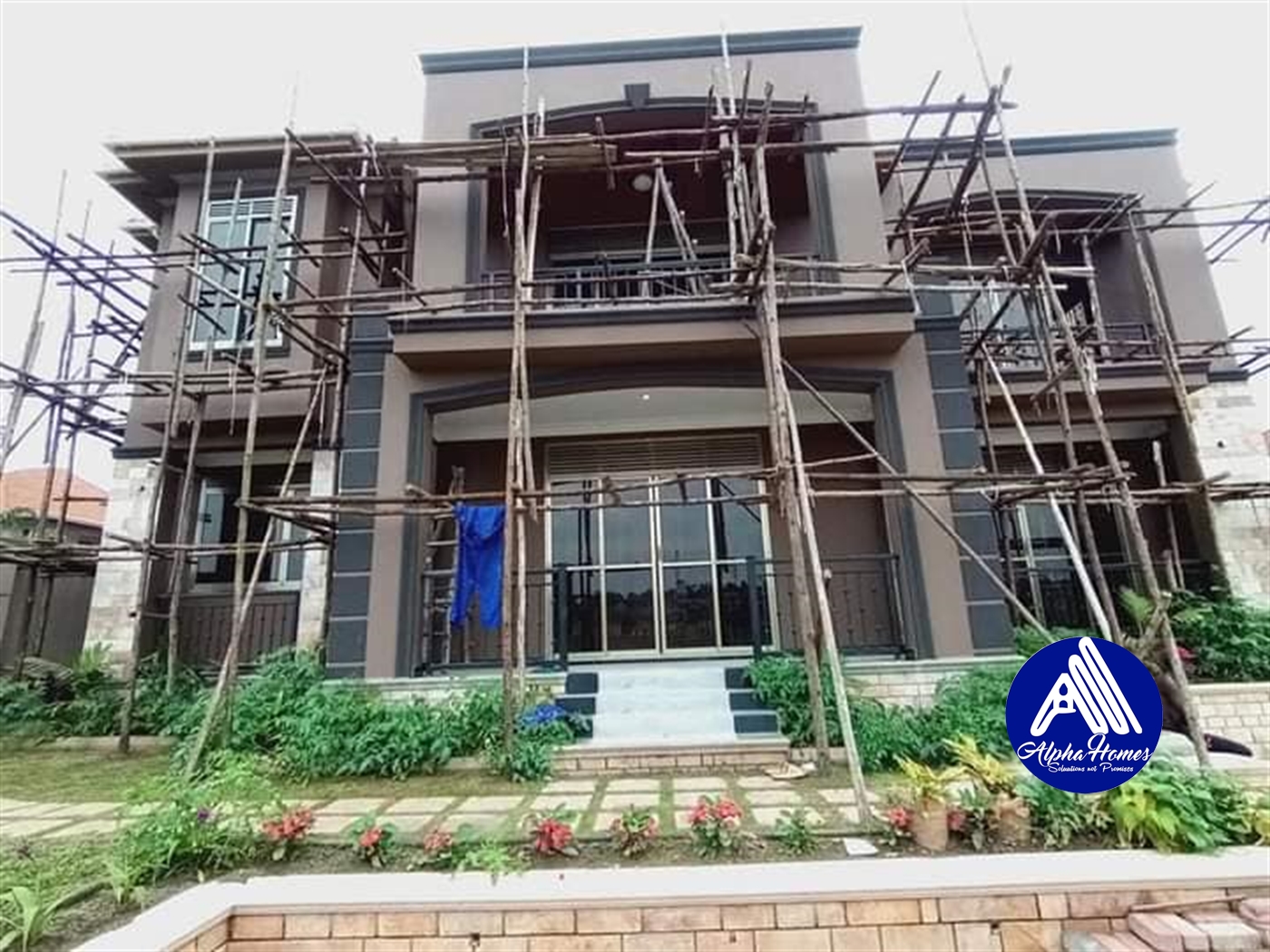 Storeyed house for sale in Kira Wakiso