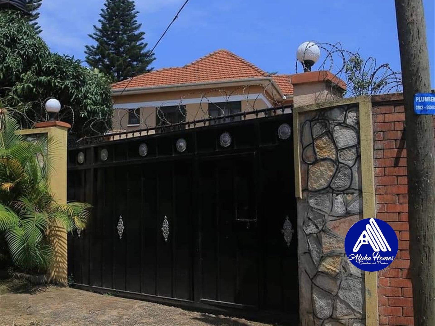 Bungalow for sale in Muyenga Kampala