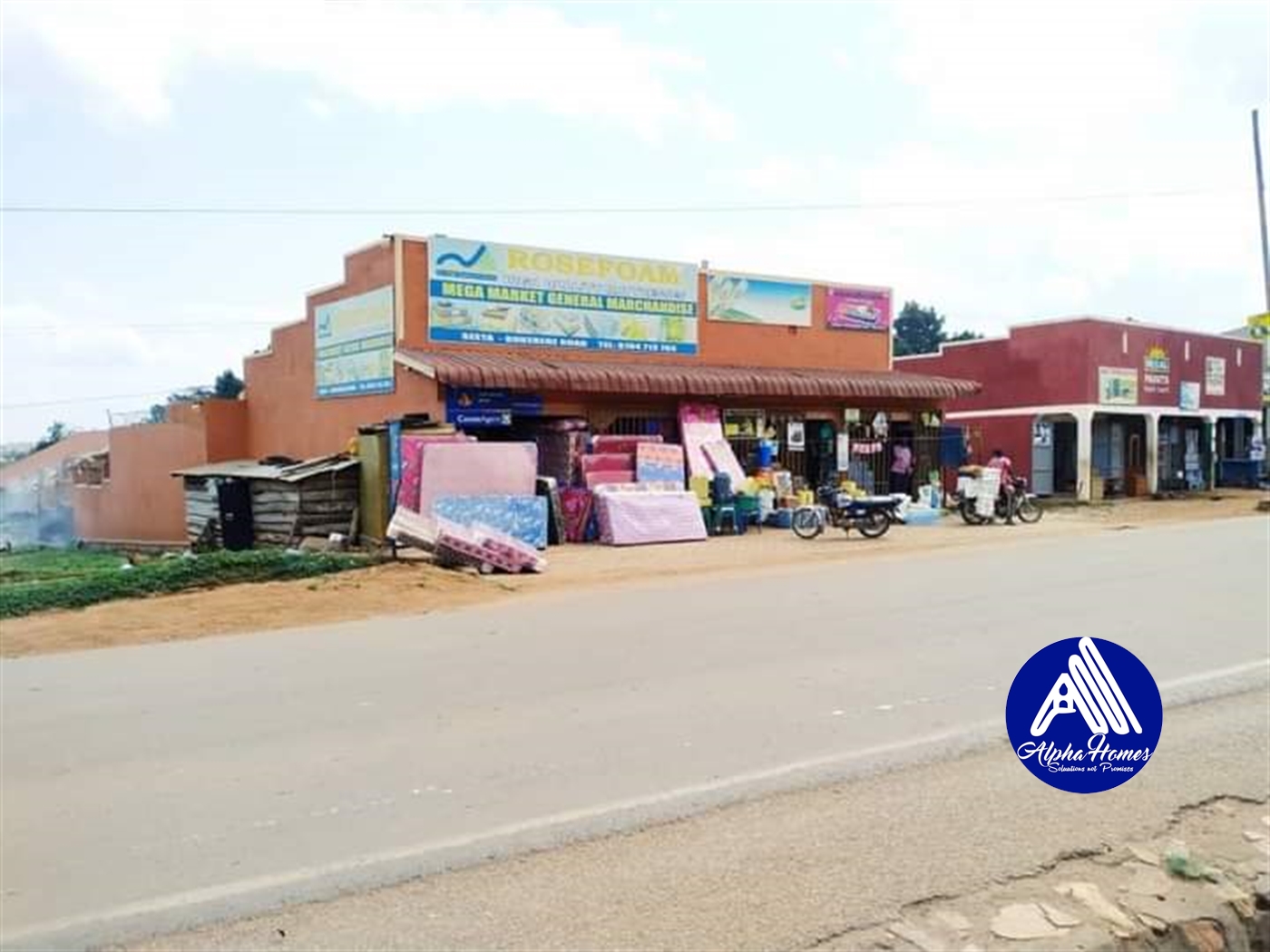 Shop for sale in Seeta Mukono