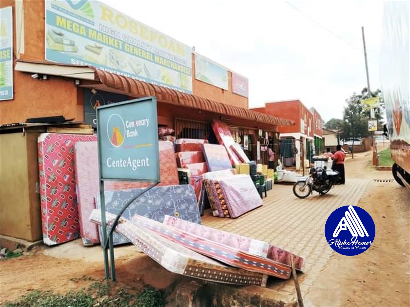 Shop for sale in Seeta Mukono