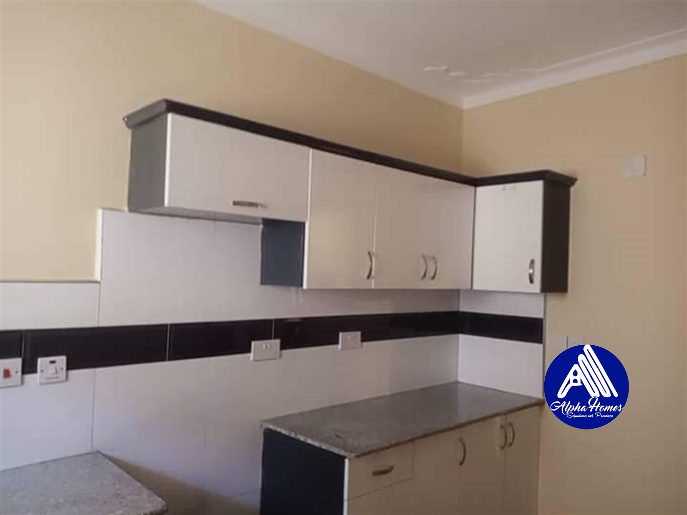 Apartment for rent in Kyanja Wakiso