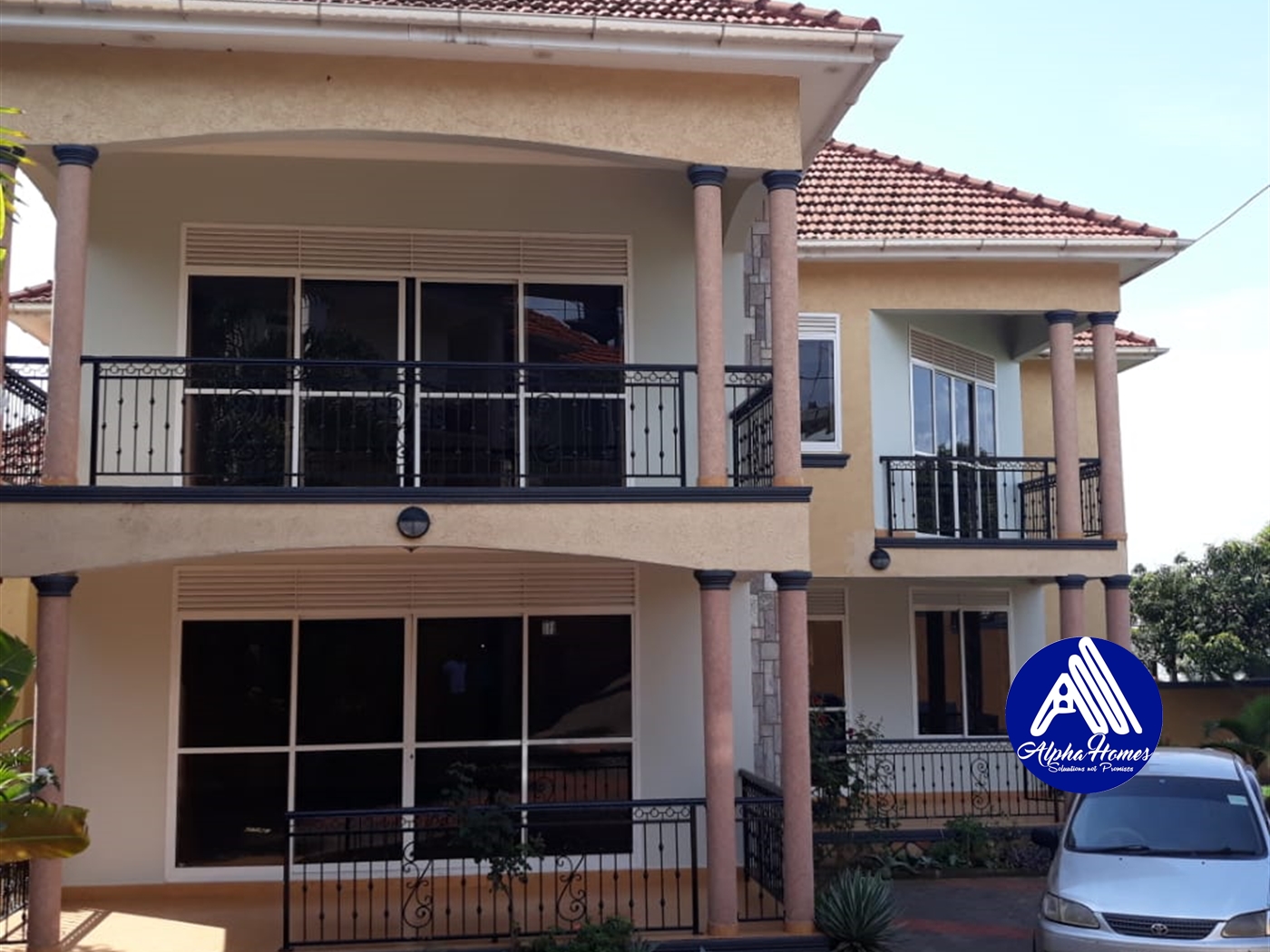 Storeyed house for sale in Munyonyo Kampala