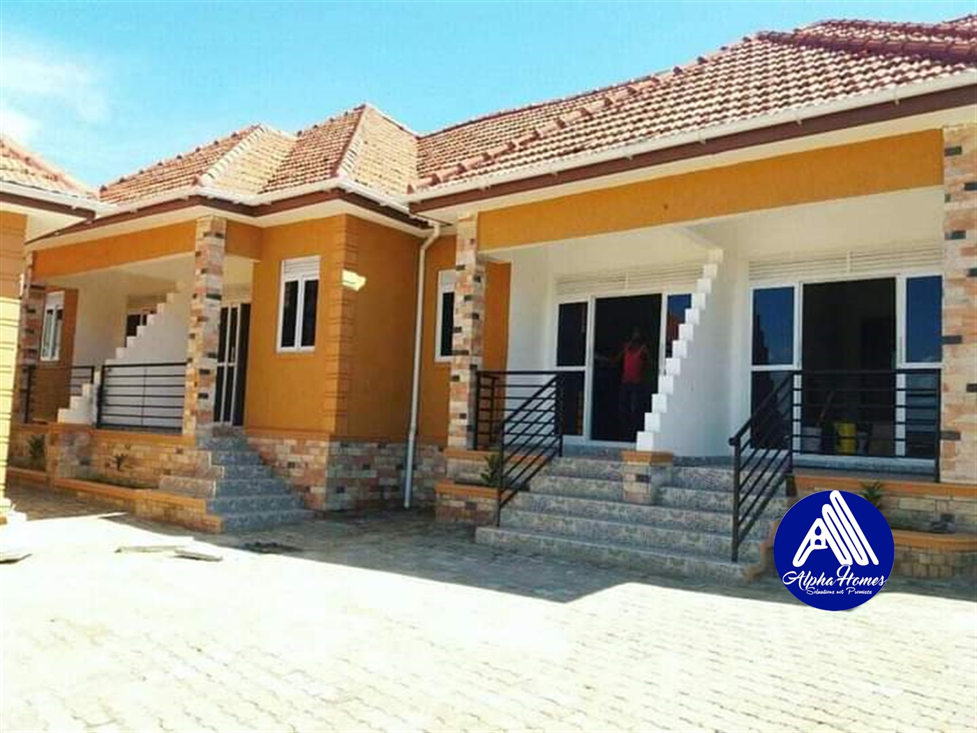 Semi Detached for rent in Muyenga Kampala