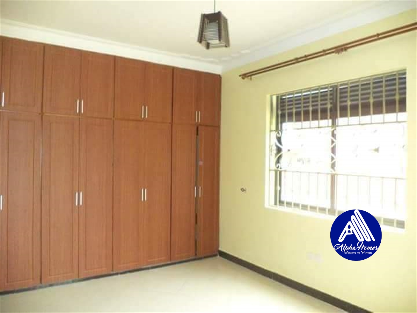 Apartment for rent in Kisaasi Kampala