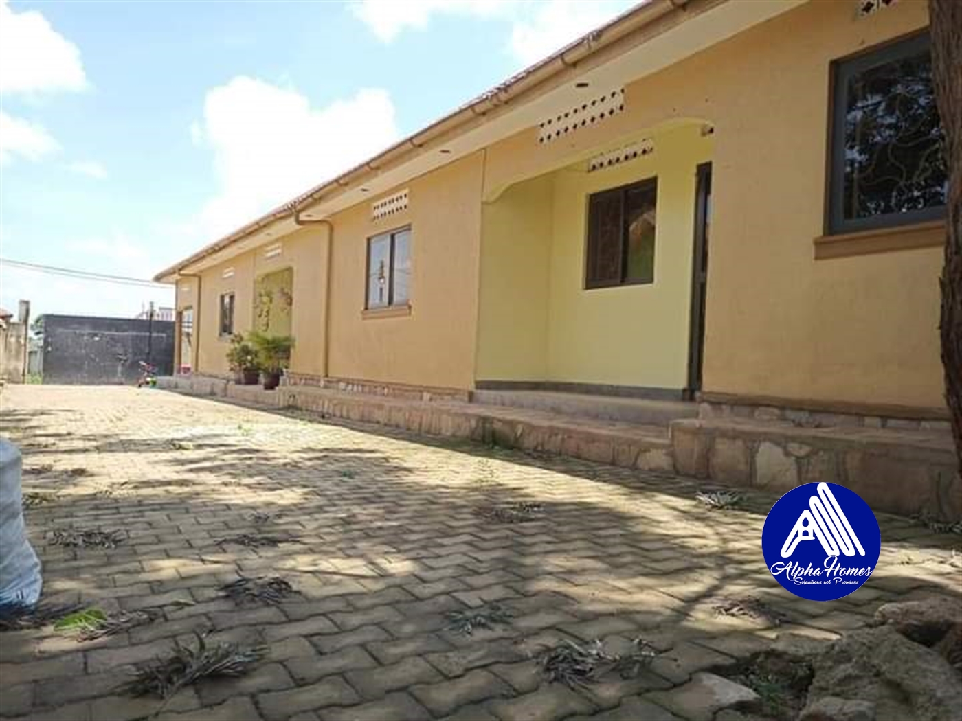 Semi Detached for rent in Kyaliwajjala Wakiso