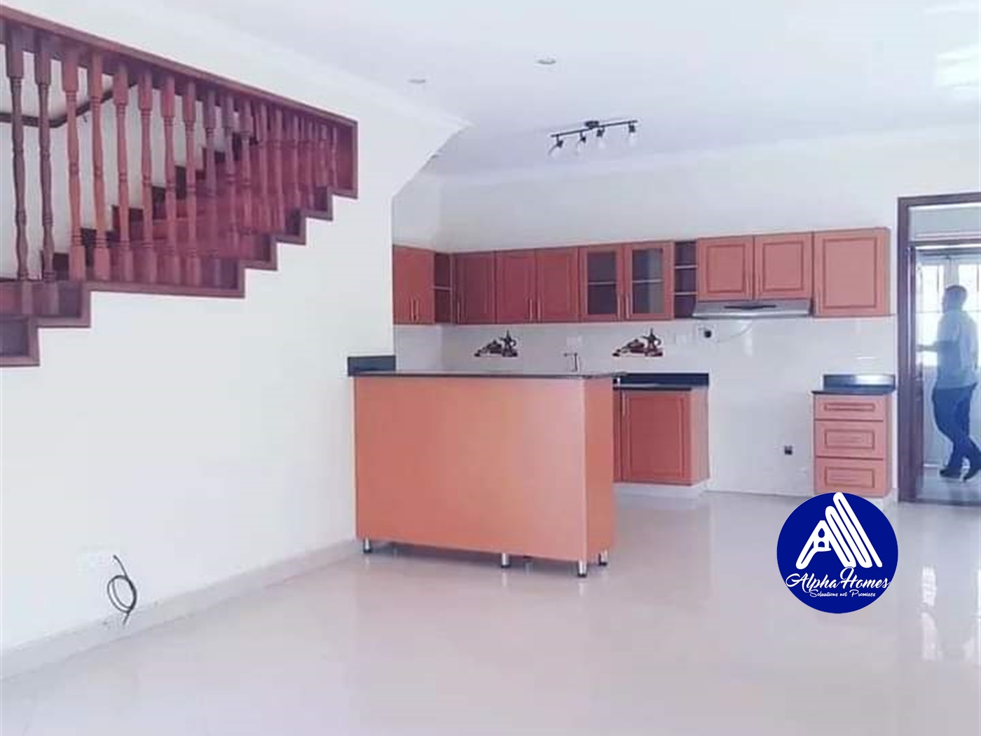 Villa for rent in Muyenga Kampala